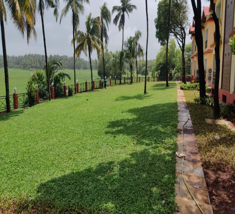 Sea Queen Beach Resort & Spa Colva Esterno foto