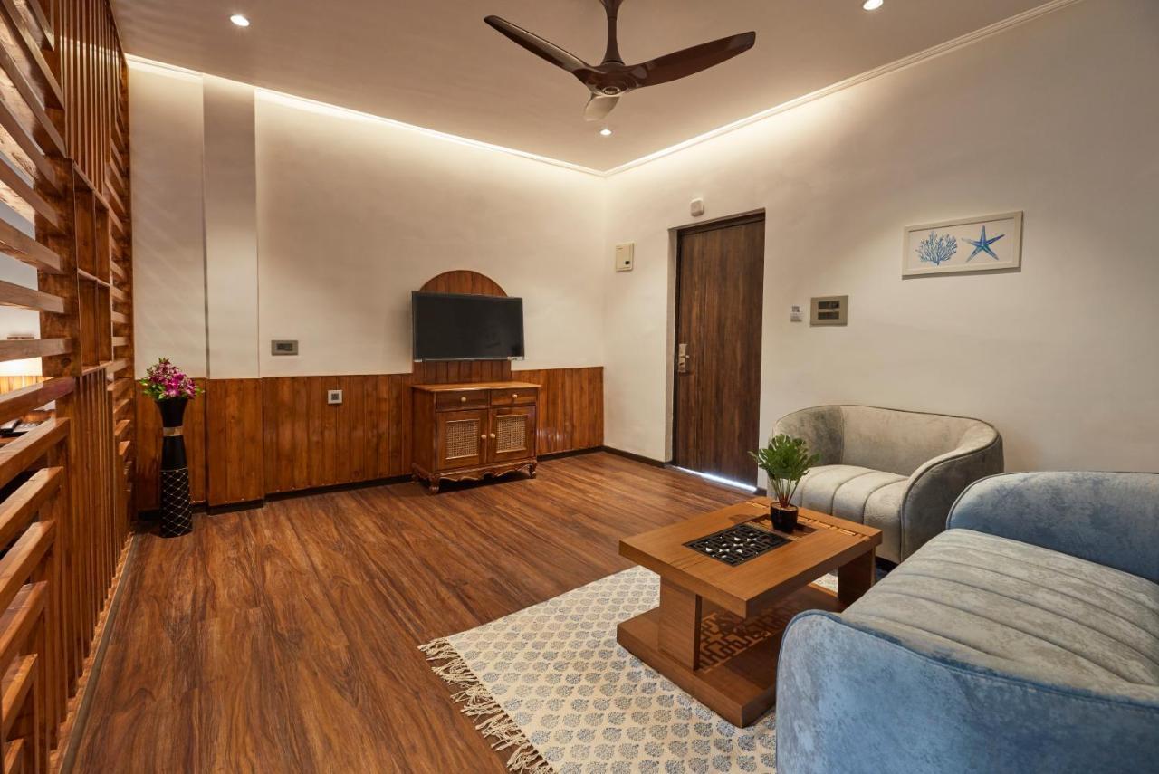 Sea Queen Beach Resort & Spa Colva Esterno foto