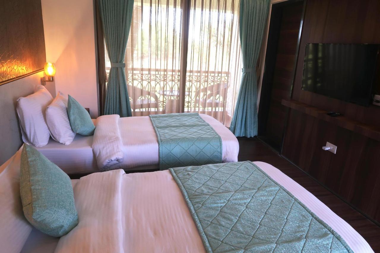 Sea Queen Beach Resort & Spa Colva Esterno foto
